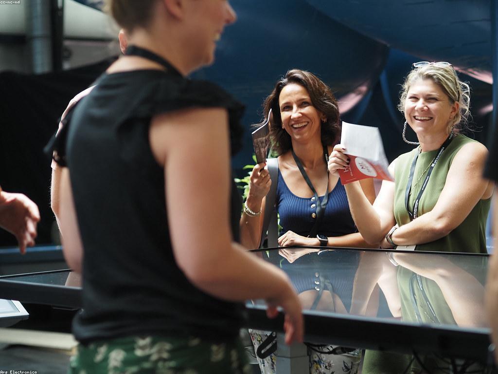 ព័ត៌មានថ្មីៗ និងការវិភាគលើការអភិវឌ្ឍន៍សង្គម